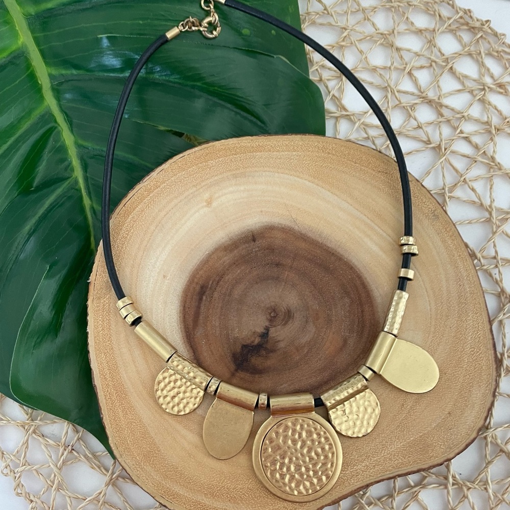 Madewell Brand Black and Gold Egyptian Style hammered metal Statement Necklace
